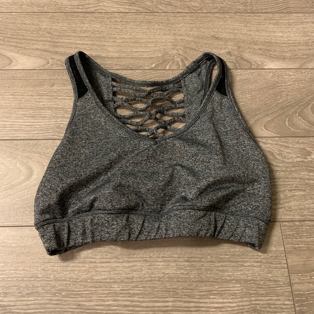 Sports bra
